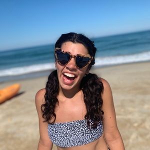 Meet your Posher, Tavia